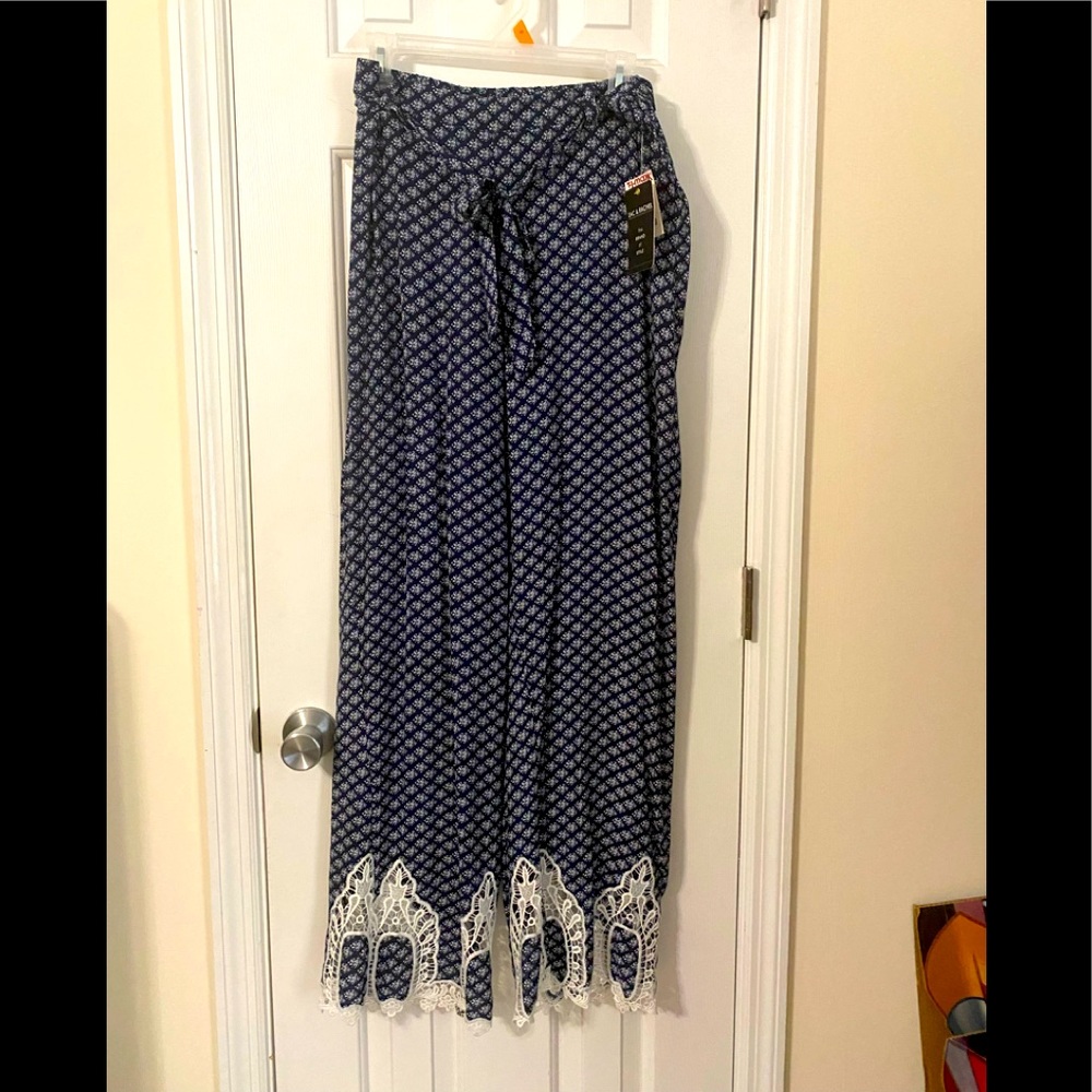 Zac & Rachel Nite Cap/Atlas Ivory Pants